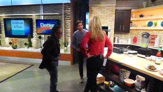Getting ready with host JD Roberto.